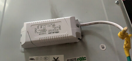 我只能说用了一天就坏了，直接跳总闸