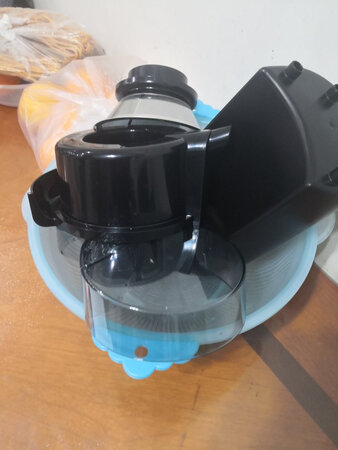 双十一88买，很便宜，之前家里飞利浦的榨汁机坏了，修要70，就买个新的，榨出来汁比较纯
