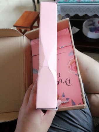 礼品盒压扁了！！！