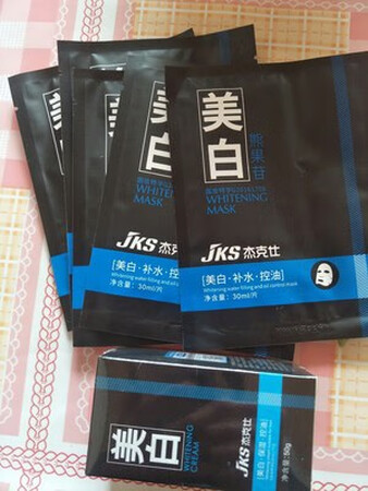 保湿效果不错，摸着一直都很湿润，@