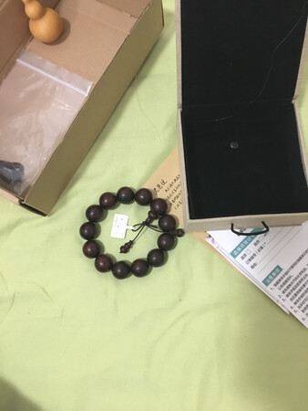 下单当天发货 物流很给力 收到货后 也很惊喜质量很好 油性也比较好。很高的一次购物体验商家很良心。