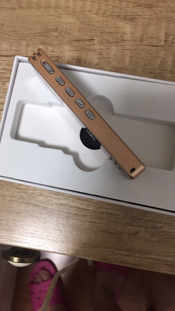 宝贝收到啦物流超快，产品颜色非常漂亮好喜欢，当时买的时候纠结了好久，客服态度太好了有问必答最后选择了这款，产品质量真心不错?