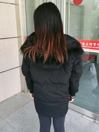 衣服收到了穿着很舒服质量好挺满意的