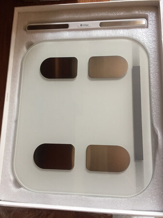 不错，外观非常漂亮，称重也很准确