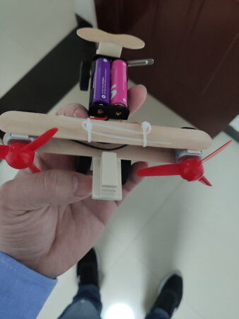 不错，小孩的手工作业，很简单，小孩很喜欢