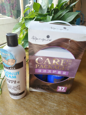 物流很快，泡沫丰富，柔顺效果很好，一直在用