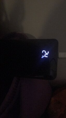 质量非常不好，用了一次，电就冲不不满不知道为什么，