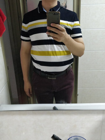 特意试穿后才评价，真的很舒服，无从考究是否正品，既然这么舒服，又何必去考究呢？
