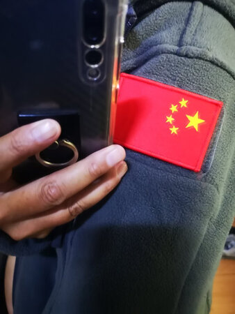 产品颜色：鲜艳
尺码大小：合适
适用场景：哪里都行
其他特色：好