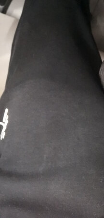 柔软程度：好
尺码大小：中
产品材质：好
上身效果：强