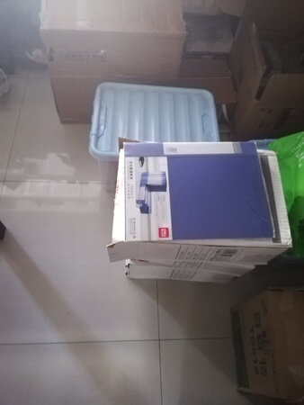 质还可以，价格便宜，之前买的比这贵80元，退了重新买的，速度快。