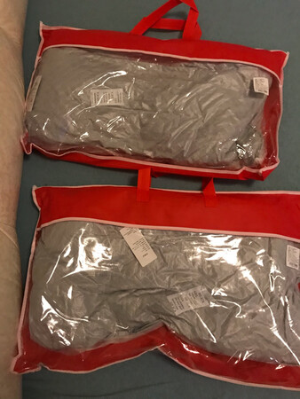 第二次买了，双十一期间有活动买的，枕头不错。京东物流真的是没话说。