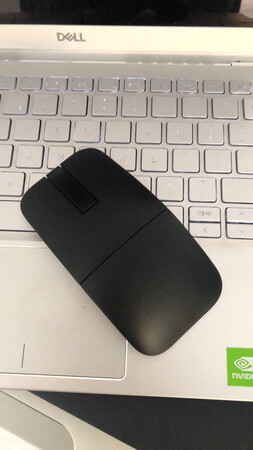 耐用度：肯定不错
响应速度：必须要赞
便携度：绝佳
外观颜值：好看
舒适度：厉害
其他特色：值得拥有