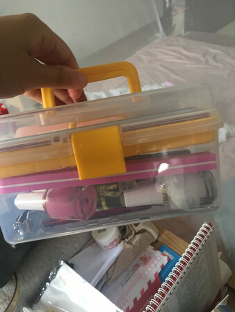 以前经常做指甲，流程都非常熟练了，就自己买个简单回来弄，先从脚开始吧