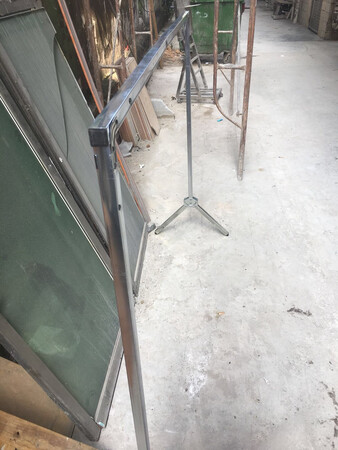 谁买谁知道，谁买谁后悔……质量真不是一般的差，重量不是一般的轻……