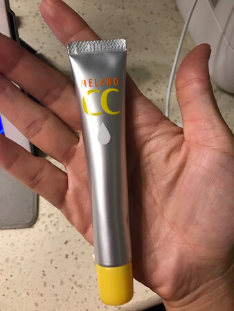 凑单凑单凑单，只是为了凑单免运费，每次买东西都越买越多。买来试试。放在单位用。这个不算便宜，买的时候还犹豫，后来赶上活动，还因为京东物流，京东物流，京东物流！冲着速度出手，这个时候根本就不太考虑价格，速度第一最重要。不知道好不好，用了再来追评吧