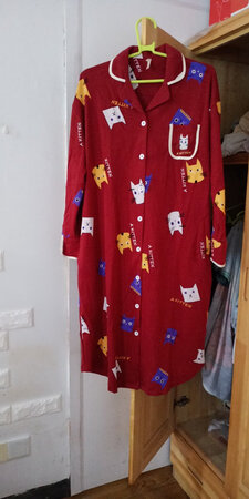 衣服整体还是不错。款式也也也很好。