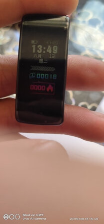 还可以不知道怎么打电话出去用耳机