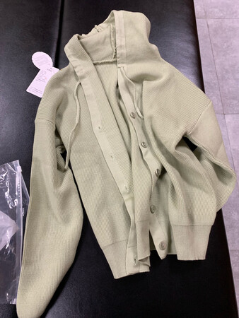店家服务态度很诚恳，衣服质量不错。