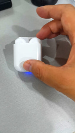 做工质感：还不错
音效音质：一般
续航能力：一般
灵敏度：较强
舒适度：较好