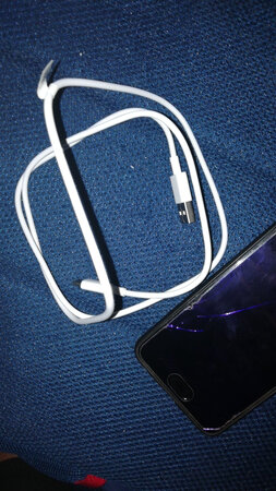 这快递不是说14号到吗，为啥13号就到了？这也太快了吧