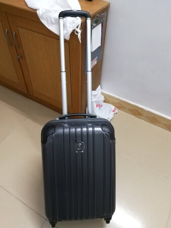 该品牌第二次购买了，质量可以，箱型美观，小孩上学，旅游，出远门最佳选择！