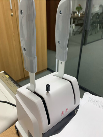 简单易操作，物流速度快，上午买的下午就到了，没有耽误事情，信赖京东，办公室的办公用品采购都是在京东上买，开票也很方便，专票普票都很快，出现问题响应的速度也是超级快，会继续在京东买东西，支持京东，望越做越好。