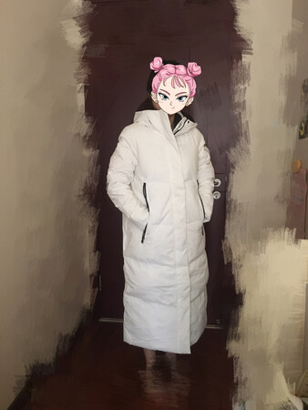 衣服做工好，面料舒适，保暖性这个冬天有这件羽绒服就可以了，从头到脚都能包裹住。白色穿着可显白净了，喜欢