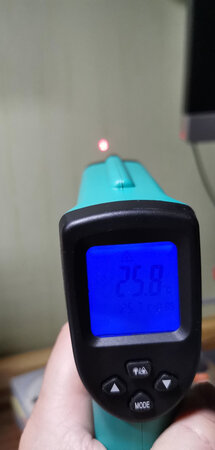 宝工大牌子，做工精细手感不错，精度感觉也靠谱，扣一下开机，自动关机，不知道待机耗不耗电，用用看，原来买的激光测距待机比较耗电，这个估计也差不多吧