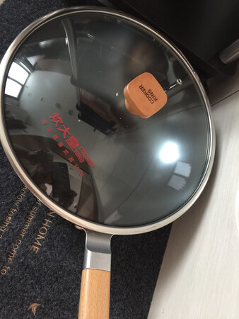 尺寸大小正合适，不是很沉