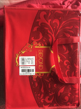 买给弟弟结婚使用的！纯棉的！图案刺绣都很精致！