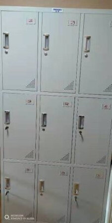 铁皮厚实，做工也精细，很实用，关键是价格实惠。京东物流很给力直接送到办公室。
