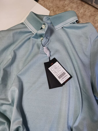 70%的桑蚕丝，穿起来挺舒服的，大小合适