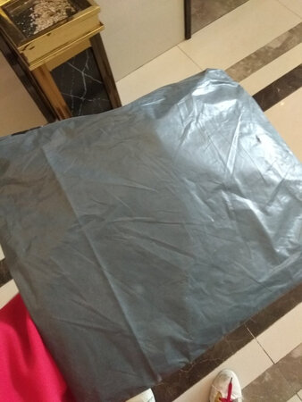 好好好，早想买一个字母肩带的了还是纯棉的，喜欢喜欢，五星好评下次还来