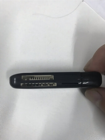 送货快 这个读卡器可以读sony相机的内存卡 速度也很快