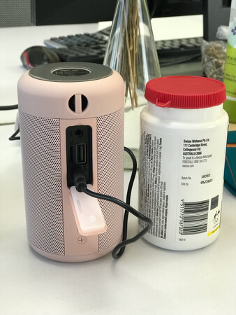 外观小巧漂亮 音质清晰 好评！