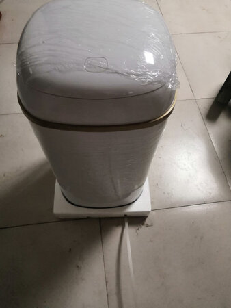 给宝宝洗衣服用，容量挺大的，洗的也干净。很方便。