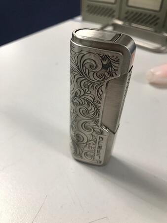 给同事买的，他很喜欢。