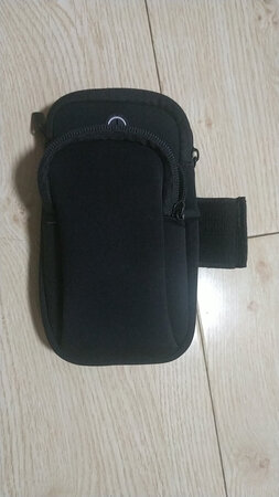 做工质感：很软
颜色外观：黑色很正