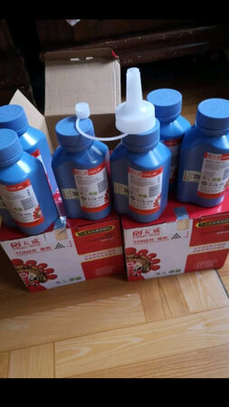 天威硒鼓碳粉细腻、均匀，活动价格喜人，实体电脑店要二百多，还是京东自营好，货真价优，不二选择。