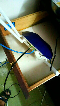 wifi信号不错，笔记本，手机都连上了，网速也挺快。