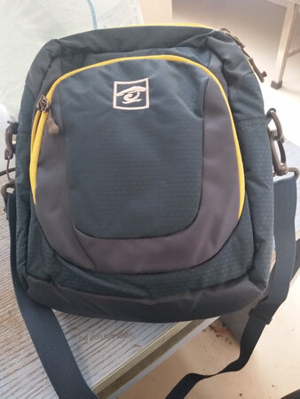 背包很不错，价格便宜，质量杠杠的，好评
