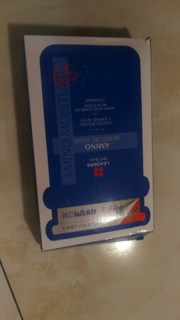 使用感受：比较水润，肌肤感觉非常舒服，一次性买了好几种，非常满意。