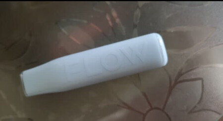 挑遍全网福禄的外观真的是最好看的，拿到手里小小的沉甸甸的流线型，外观的糖果色更是让人用完之后也不舍得扔。
斩铁剑是薄荷味儿，味道非常提神且没有呛鼻的感觉，是很好的替代品，在办公室就靠它撑着。不过什么东西都不能上瘾，要适度使用。