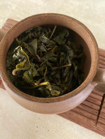 物流非常给力产品质量不错?非常值得推荐！
茶叶与众不同，香味浓郁经久耐泡，汤色清亮非常好看。