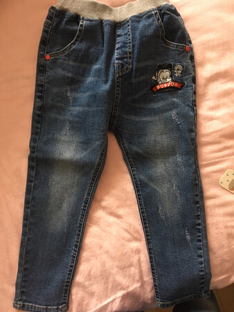 裤子好看是好看，就是现在穿有点热，瘦版。
裤子好看是好看，就是现在穿有点热，瘦版。
裤子好看是好看，就是现在穿有点热，瘦版。