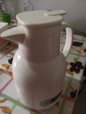 宝贝飞速到达！外观漂亮，做工精细，试了一下，保温性很好，满意！