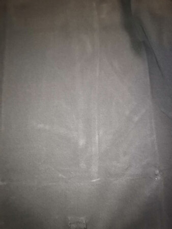 衣服布料看着不错，就是好脏哟，