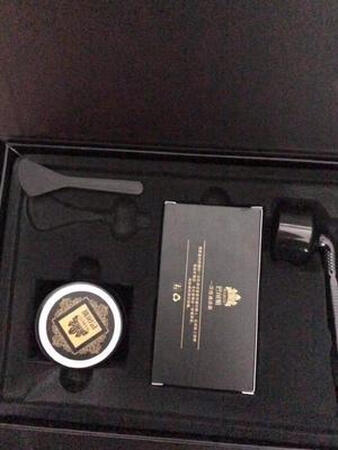 收到面膜就感紧试用了一下，感觉挺舒服的，蛮好用，期待有效果，再来追评一下。