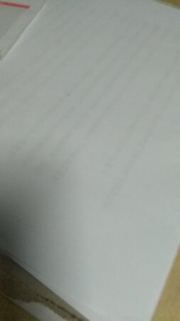 本子收到。之后就看了，感觉本子都还挺好看的，大小也比较适中，虽然不算太大，但是日常用足够了，不算太厚，里边应该有几十页，外观看着还不错，比较简洁大方，纸质也还好，有的是白色的，有的是米黄色的，总之买的这几本本子质量都还挺好的